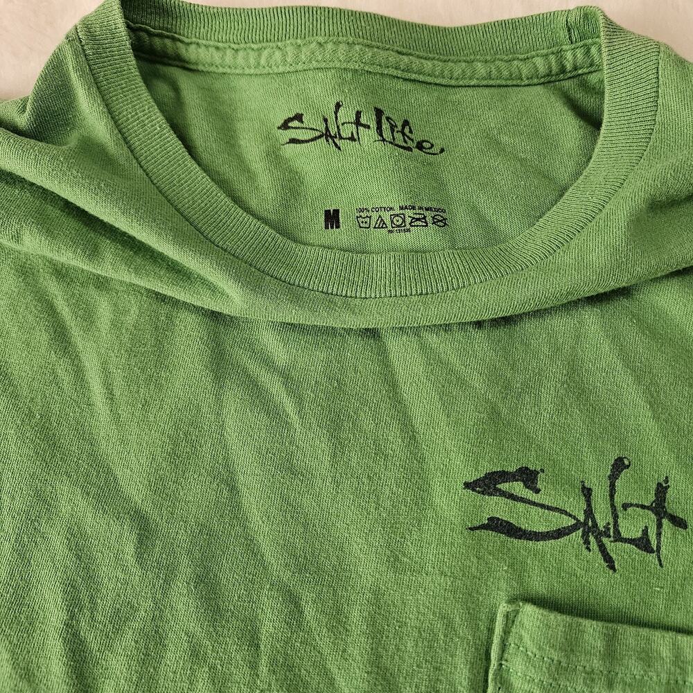 Lot of 2 Salt Life T-shirts Size M Unisex White Skull Green Shut Up And Reel - Picture 5 of 11